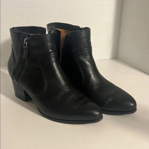 Johnston and Murphy Black Leather Ankle Boots - S1 - Picture 1 of 5